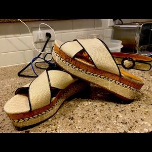 Limelight sandals size 10